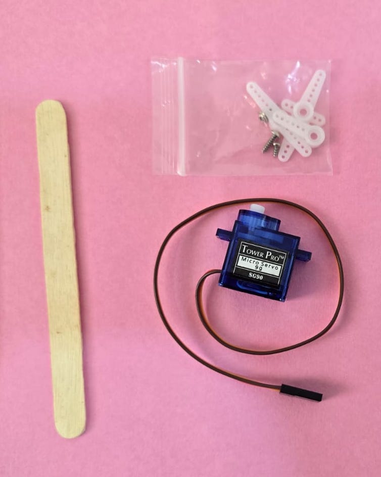 Servo motor horn setup parts