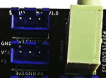 Neopixel connection port